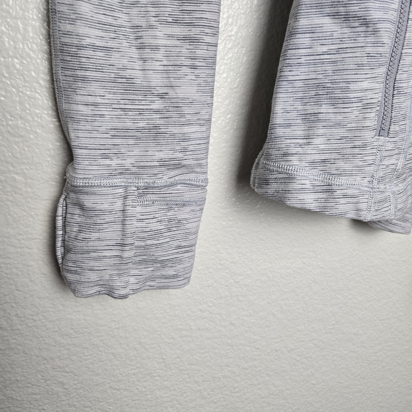 Lululemon Define Jacket, Wee Are From Space in Ice Grey Alpine White Size 8 - Picture 15 of 16
